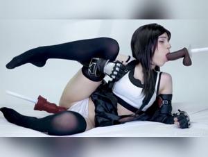Sex Simulation with a Dog and Tifa from Final Fantasy