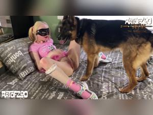 adolescente y perro: placer animal