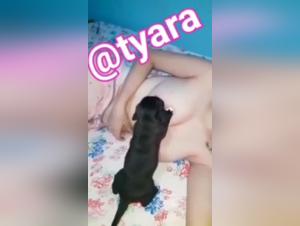 Beastly video: a dog and her master