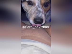 Teen Lust: Junge Frau befriedigt ihren Hund