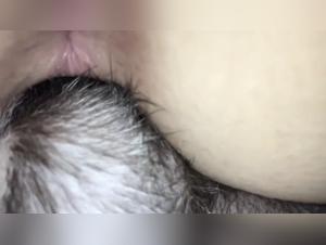 Latina and her dog: a night of extreme pleasure