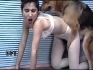 Dog sex video: Girl in white and dog