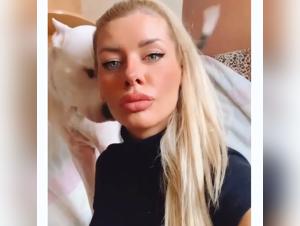 Woman and dog: a forbidden relationship