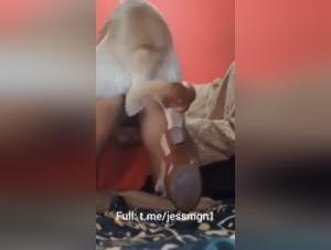 A Rapidinha with a Four-Legged Friend