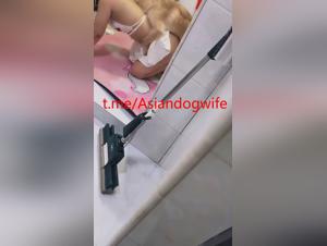 infidélité canine, l'infirmière asiatique s'abandonne
