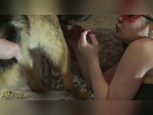 Team Russia et leur chien dans des vidéos de sexe bestialité