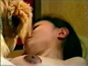 Mature lady se fait baiser par son chien 6