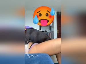jugendliche nackt mit hund, peinlicher vorfall