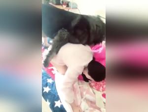 Mature Asian woman and her dog: an exciting zoophilia video