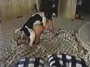 Vidéo privé : sexe amateur avec chien