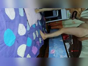 Amateurfrau und Hund: Ein Zoophilie-Video, das man sich nicht entgehen lassen sollte